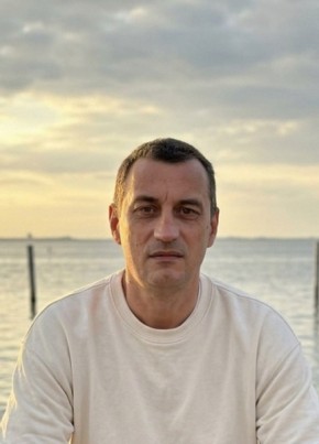 Алексей из Курска 49 лет