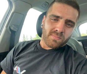François, 40, Yamoussoukro