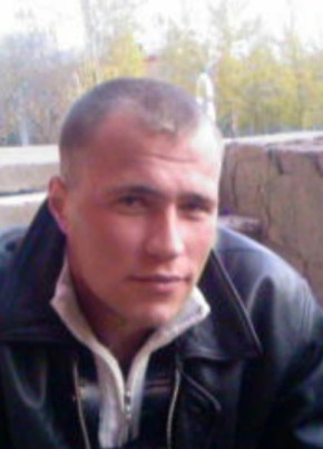 Alex, 39, Russia, Omsk