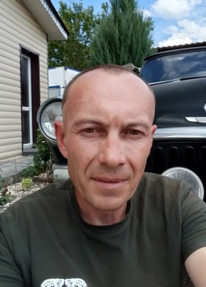 Дмитрий из Волгограда 43 года