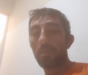Azər, 44, Haci Zeynalabdin
