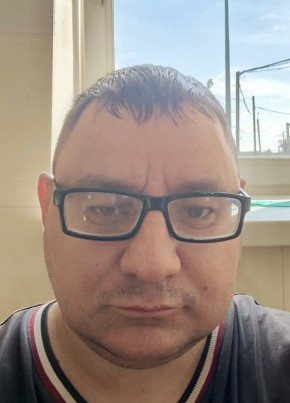 Игорь из Новочебоксарска 36 лет