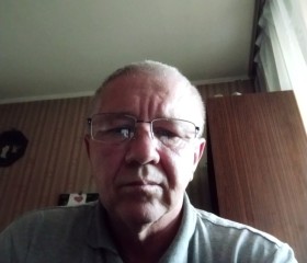 Valeriy, 52, Moscow