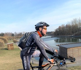 Dmitriy, 44, Zhukovka