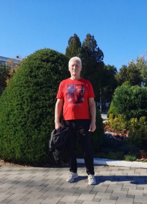Алексей из Анапы 65 лет