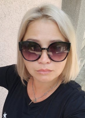 Марина, 39, Россия, Евпатория