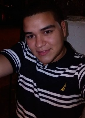 Medina из Pereira 29 лет
