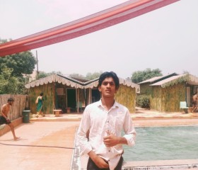 Vikash, 20 лет, Delhi