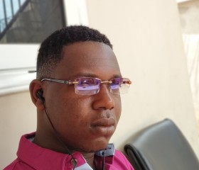 Kossi, 28 лет, Lomé