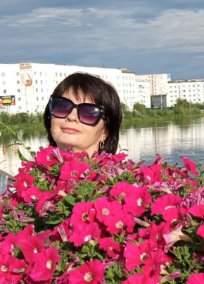 Марина из Надыма 55 лет