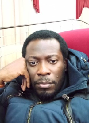 Paul Mbida из Москвы 32 года