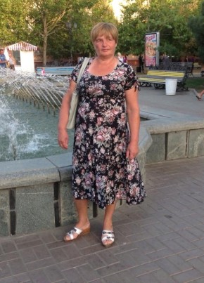 Татьяна, 67, Россия, Орёл