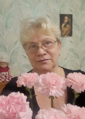Людмила из Екатеринбурга 67 лет