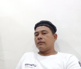 Jeff, 19, Malvar
