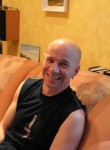 vadim, 68, Moscow
