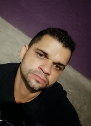 Charles из Belo Horizonte 40 лет
