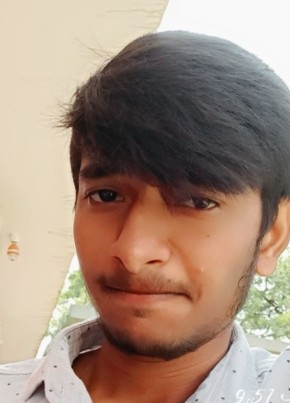Venkat, 18, India, Chennai