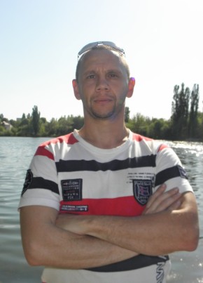 Sergey, 41, Russia, Simferopol