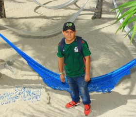 Kike, 23, Playa del Carmen