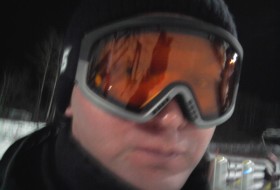 Роман, 49 - люблю гонять на лыжах