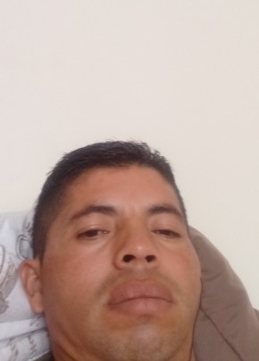 Carlos, 34, United States of America, Frederick