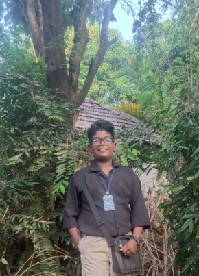 Navaneeth, 18, India, Kochi