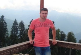 Pavel, 39 - Miscellaneous