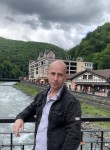 Igor, 54, Saint Petersburg