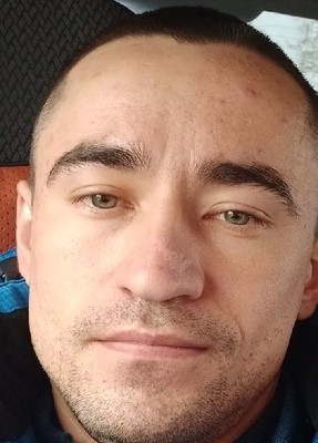 Роман из Самары 32 года