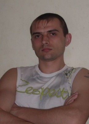Кирилл, 37, Россия, Луга
