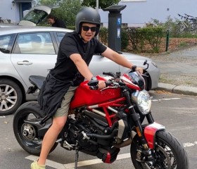 Anton, 40, Berlin