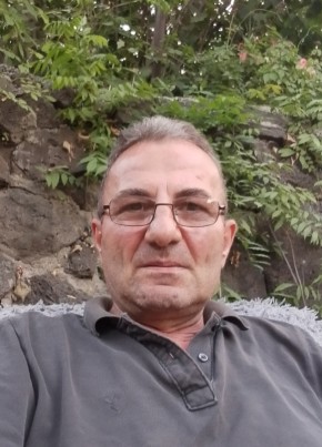 Артак из Санкт-Петербурга 58 лет