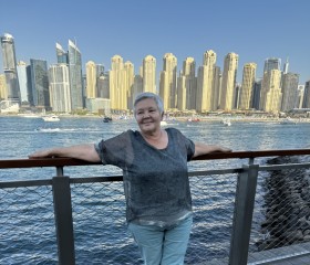 Yuliya, 65, Saint Petersburg