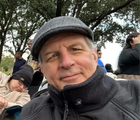 Chris M, 62, Borough of Queens