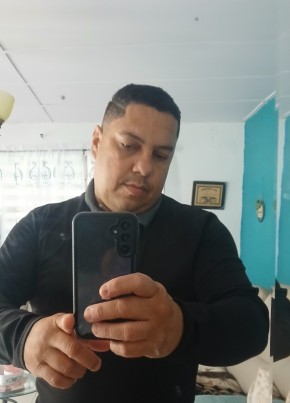 Joel из San Juan 21 год