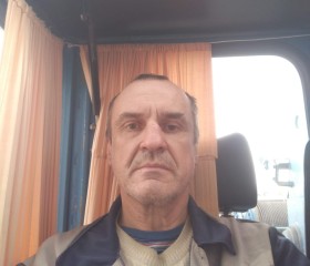 Юрий, 54 года, Санкт-Петербург