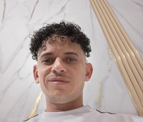 José jose, 30, Bogota