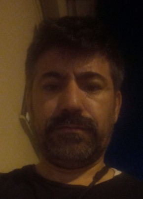 Celal из Bursa 44 года