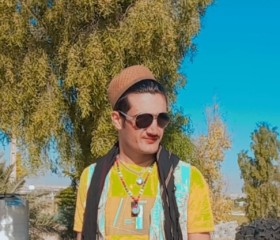 Omarsafi, 21, Asadabad