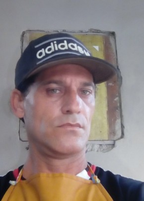 Julio Cesar, 50, República de Cuba, Centro Habana