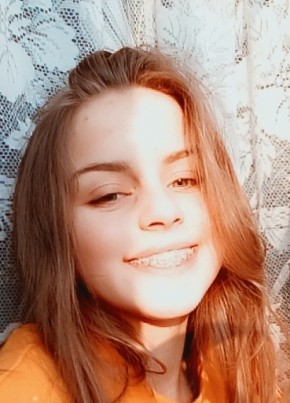 Ксения, 26, Россия, Окуловка