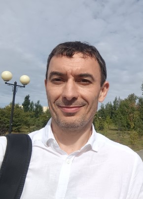 Дмитрий из Нефтеюганска 43 года