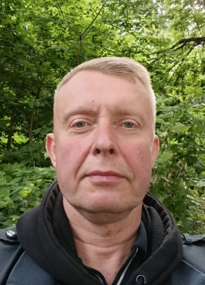 Антон Ермаков из Москвы 52 года