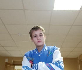 Мирослав, 18 лет, Санкт-Петербург