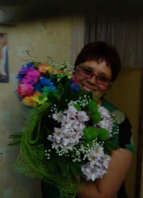 Елена, 49, Россия, Газимурский Завод