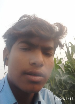 MUSTAFA KAMAL, 18, India, Patna