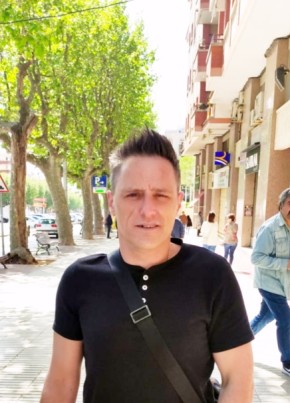 Victor, 44, Estado Español, l'Hospitalet de Llobregat