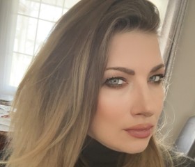 Irena, 46, Niagara Falls