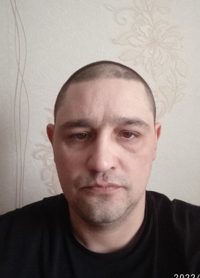 Aleksandr, 39, Russia, Cheboksary
