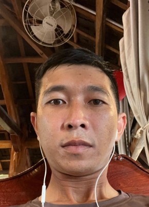 Ninh, 34, Công Hòa Xã Hội Chủ Nghĩa Việt Nam, Thành phố Hồ Chí Minh